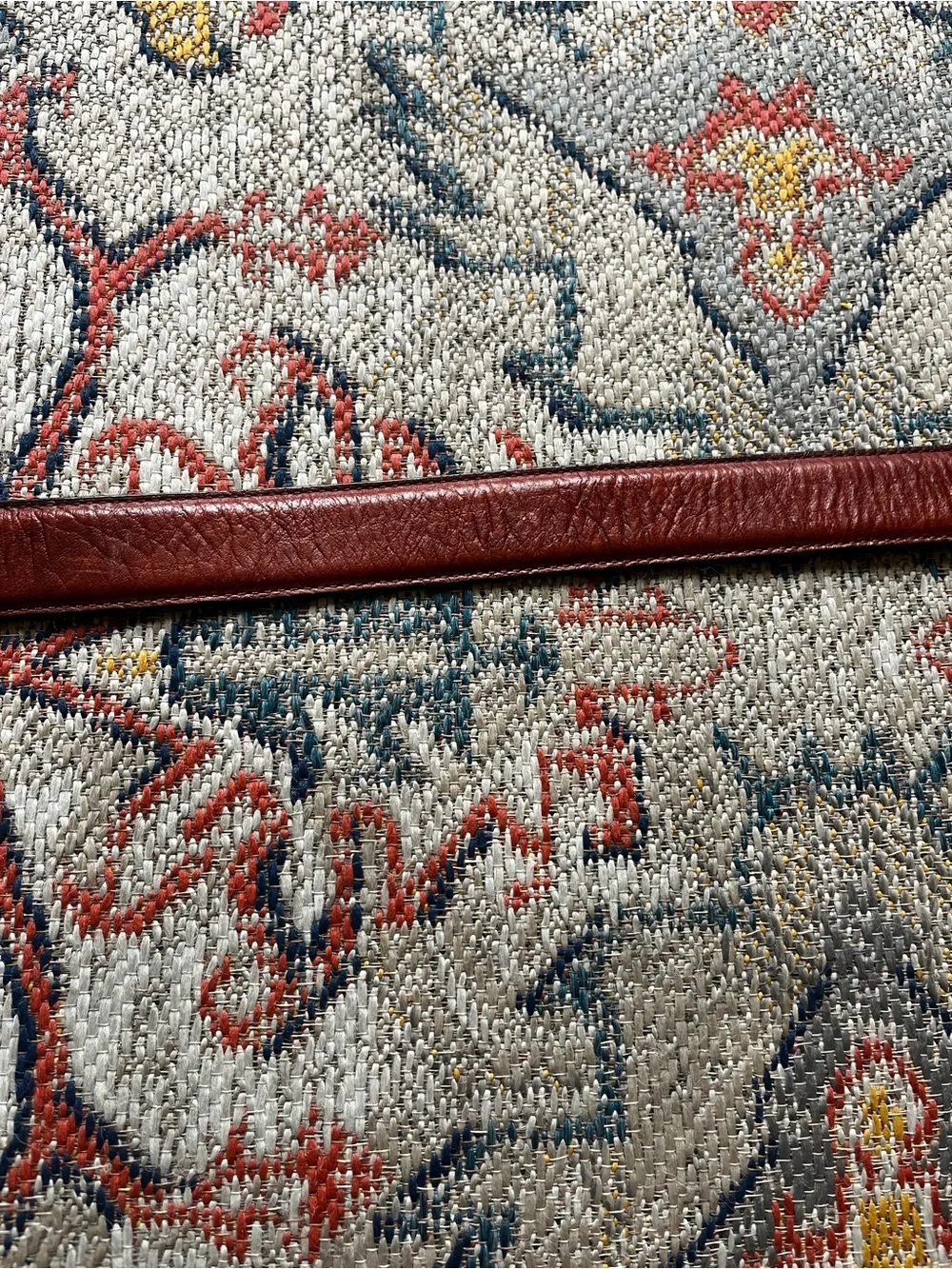 Orvis Chestnut Brown Leather Belt with Silver-Tone Hardware Size 38 Western